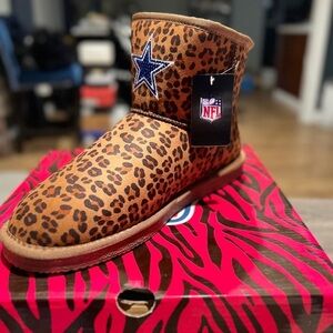 NIB Dallas Cowboys Leopard Bling Boots Women’s 11
NFL